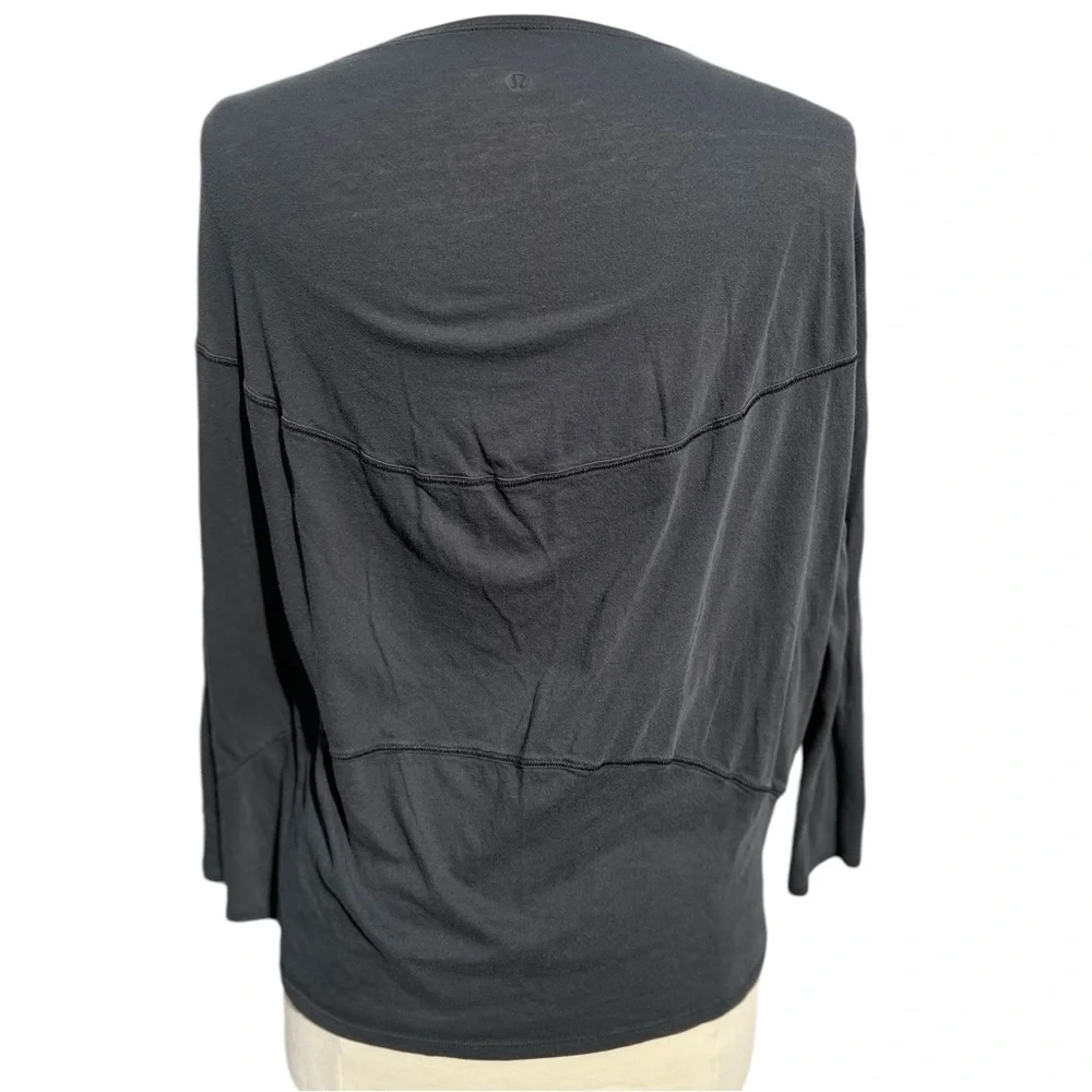Women’s Lululemon Relaxed Black Crew Neck Cotton Long Sleeve Top Size 8 - Picture 4 of 7